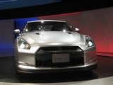 NISSAN GT-R �˥å���