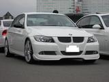 E90