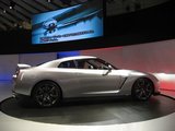 NISSAN GT-R �˥å���