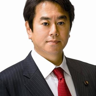 CMmMUOYf_400x400