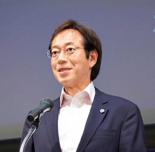 20160902802