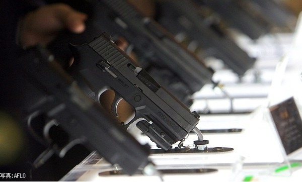 【衝撃】あの犯罪大国が「銃規制」大幅緩和へ!!!→ その理由がwwwwwwwwwwwwwwwwwwwwwwwwwww