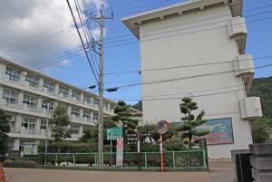 nira-chu