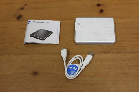 My Passport Ultra ハードウェアベースの暗号化機能 ハードディスク