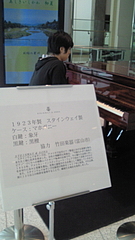201105281003000
