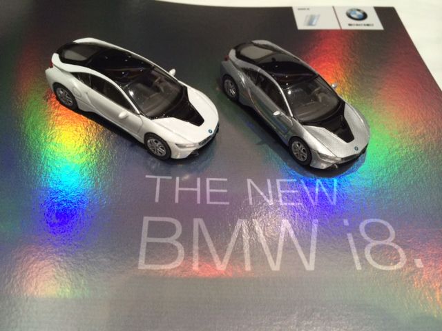 1/64 BMW特注 BMW i8 トイカー : FAIRLADY Z fan