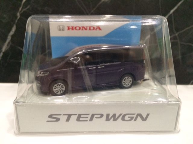 HONDA ホンダ 非売品 STEP WGN ステップワゴン キーホルダー Amazon | ホンダ 新型ステップワゴン スパーダ STEP WGN RP型