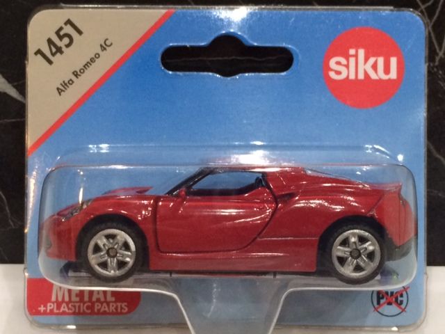 1451 Siku Alfa Romeo 4C : FAIRLADY Z fan