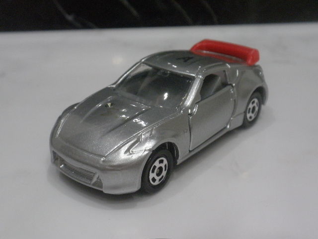 トミカ⭐︎ Amazon.co.jp: タカラトミー(TAKARA TOMY) 『 トミカプレミアム