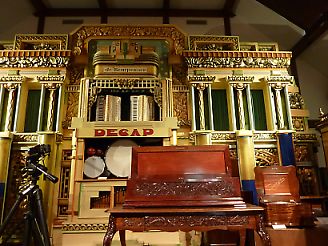 t_P1130998 オルゴール館