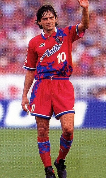 利き足へのこだわり : 檜垣裕志ひがきゆうしのサッカーが具体的に