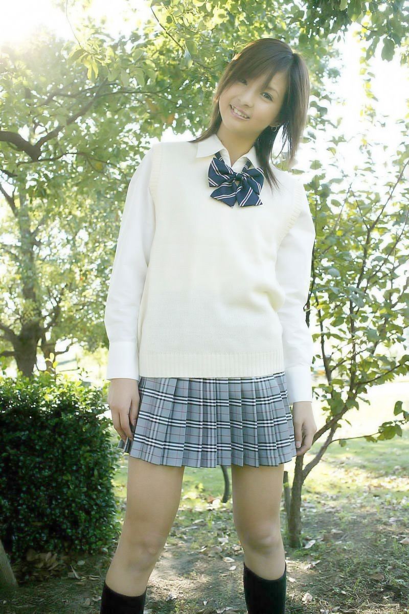 制服女子校生が可愛さ最強だと思うエロ画像 フェチ神 八百万～フェチ・エロ画像～