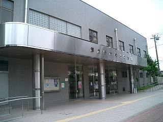 東部体育館