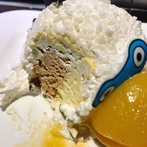 ももんじゃのアイストリュフ3