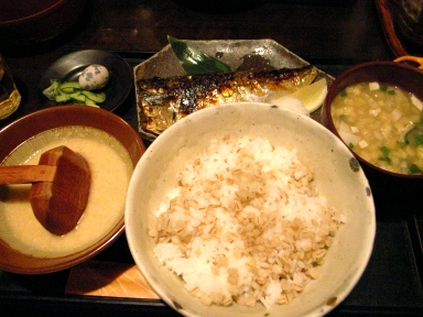 080519麦屋むぎとろ焼き魚