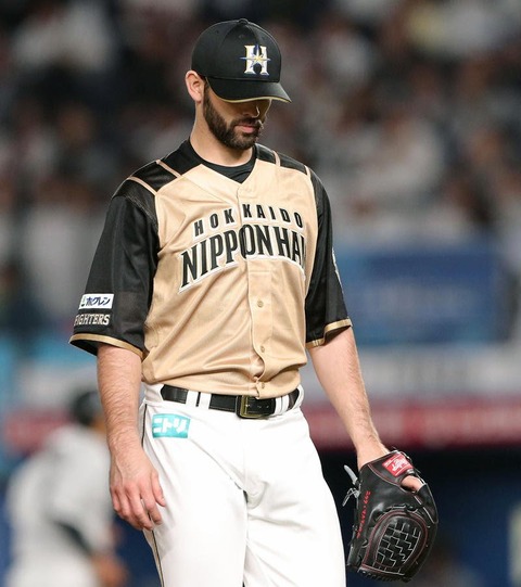 68B40F77-5B99-4213-A6CD-50CC2809C259