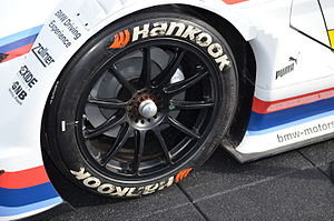 300px-DTM_Hockenheim_2013_(10461606756)