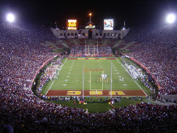 11-11-06-LA-Coliseum-USC-UO