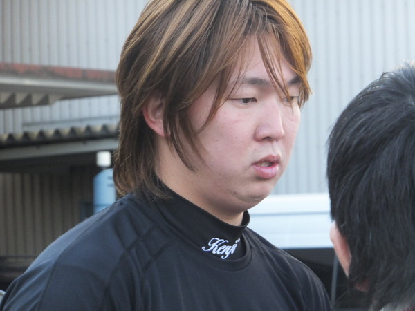 UQOzm2r