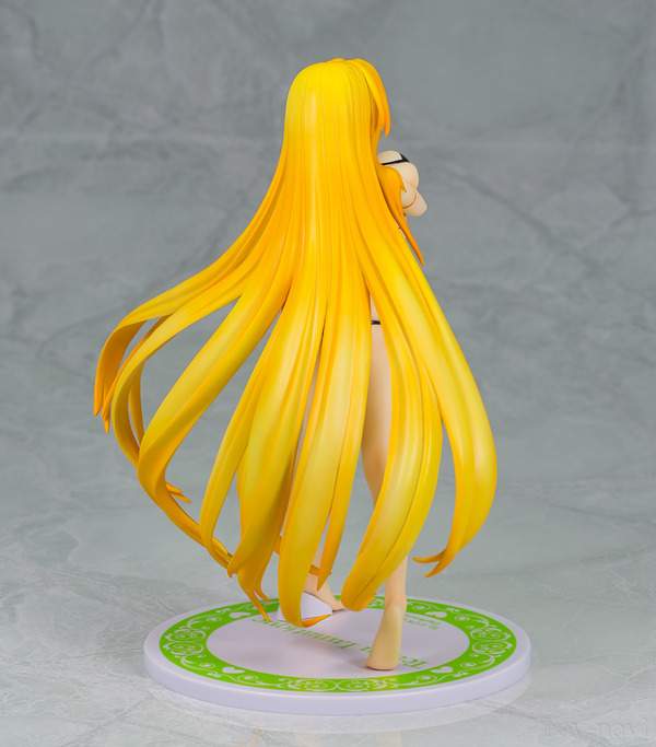 Tia-Yurunati-cu-17