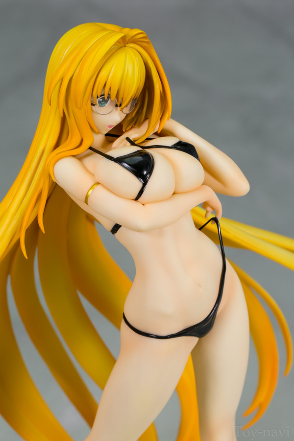 Tia-Yurunati-cu-50