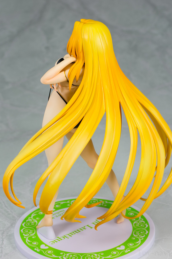 Tia-Yurunati-cu-42