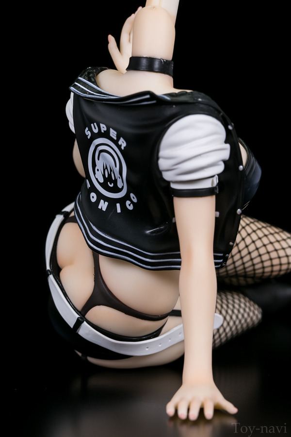 sonico-After-The-Party-88