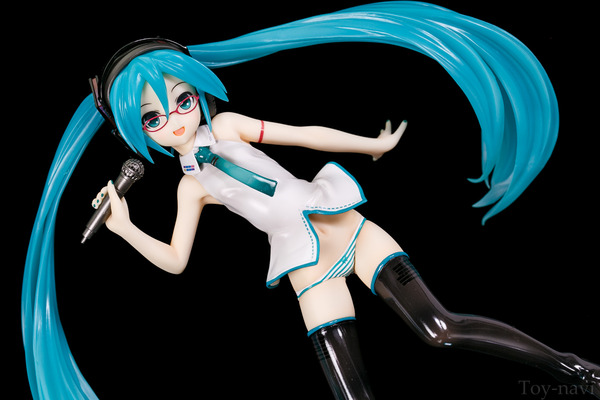 miku-lat-144