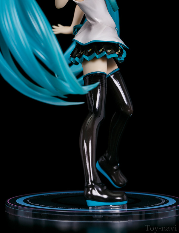 miku-lat-96