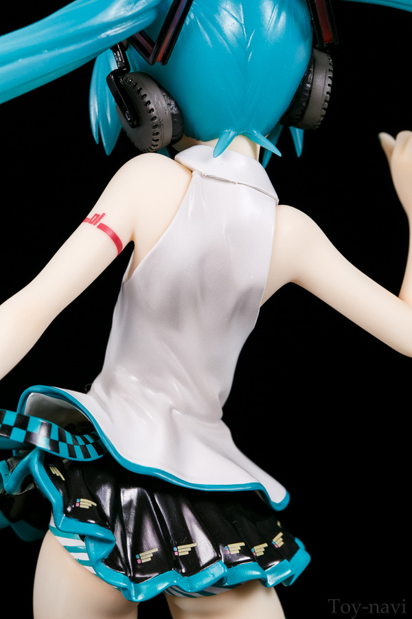 miku-lat-2