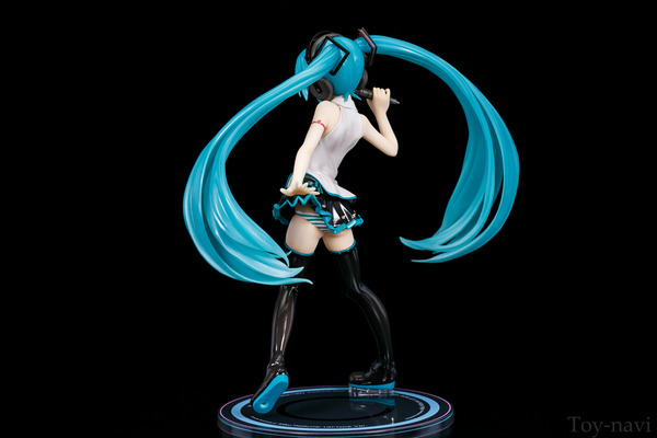 miku-lat-16