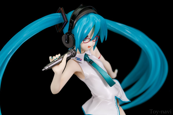 miku-lat-141