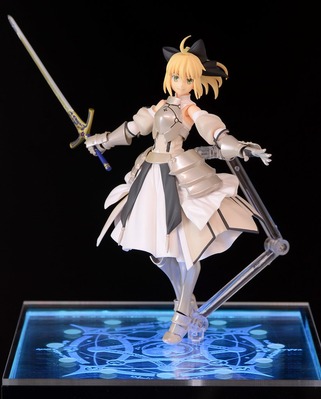 リリィ セイバー/アルトリア•ペンドラゴンfigmaEX-038第三再臨ver