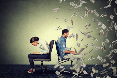 仕事年収 - どうして公務員の仕事って民間の倍くらい大変なのに給料は民間の平均しか貰えないの？