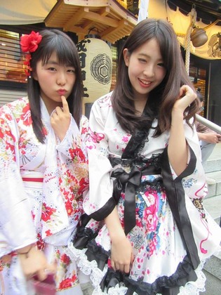 ブログ用 28日お祭り16 なっつ&すみれ