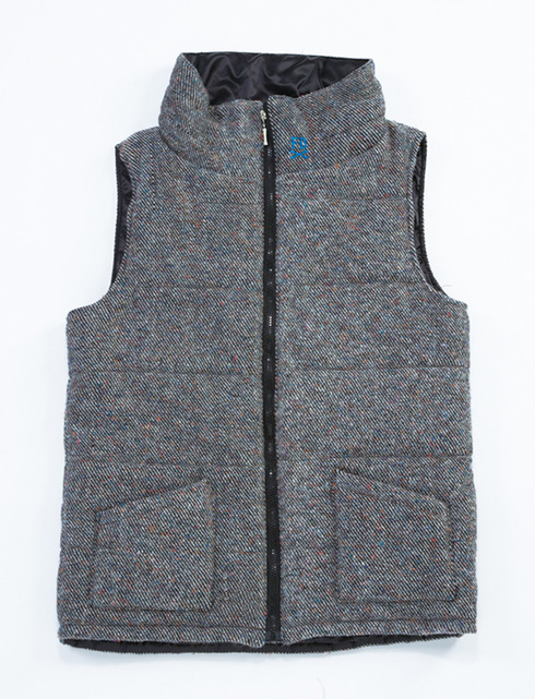 curio_whiteblabk_front