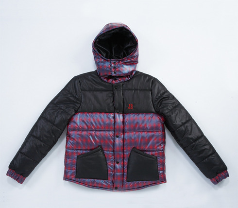 radika_black2_front