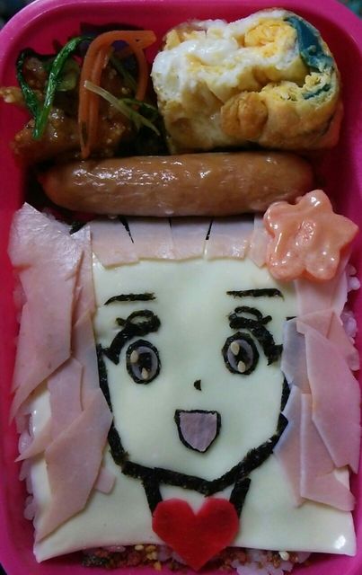 フラワーリングハート・アリちゃん弁当