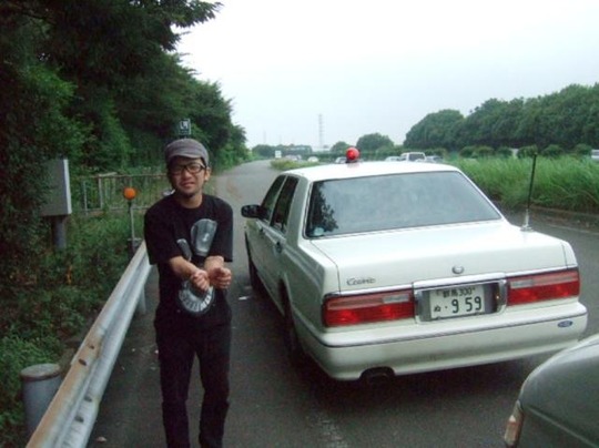 th_437_large