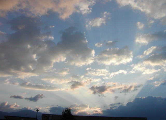 2c8422f0.jpg