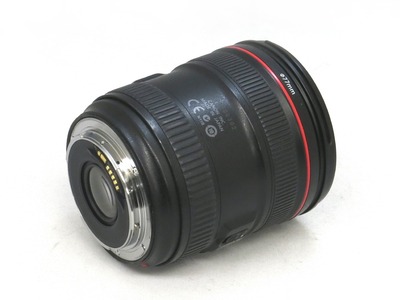 canon_ef_24-70mm_l_is_usm_02