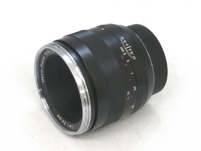 carl_zeiss_makro-planar_50mm_ze_a