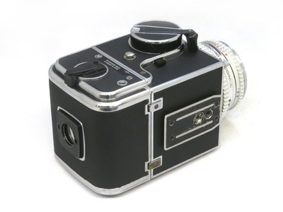 hasselblad_500cm_c_planar_80mm_b