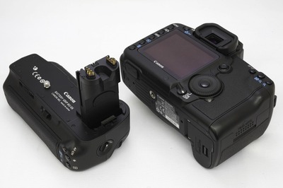 Canon_5D_MarkII_BG-E6_b
