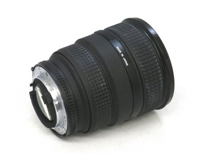 nikon_af_20-35mm_b