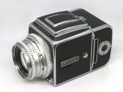 hasselblad_500cm_c_planar_80mm_a