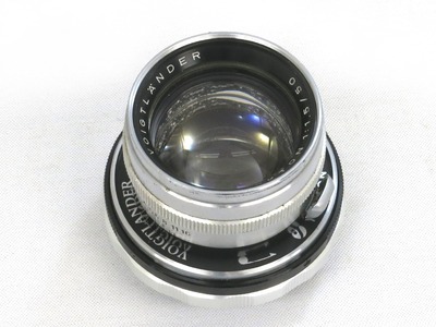 voigtlander_nokton_50mm_prominent_b