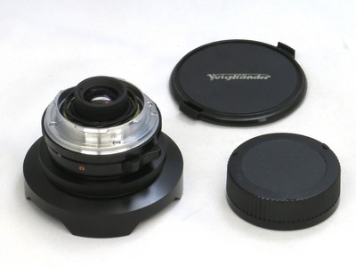 voigtlander_ultra_wide-heliar_12mm_aspherical_vm_ii_b