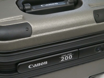 canon_ef_200mm_l_is_usm_e