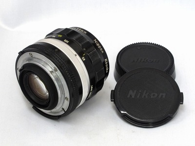 nikon_auto_nikkor_35mm_b
